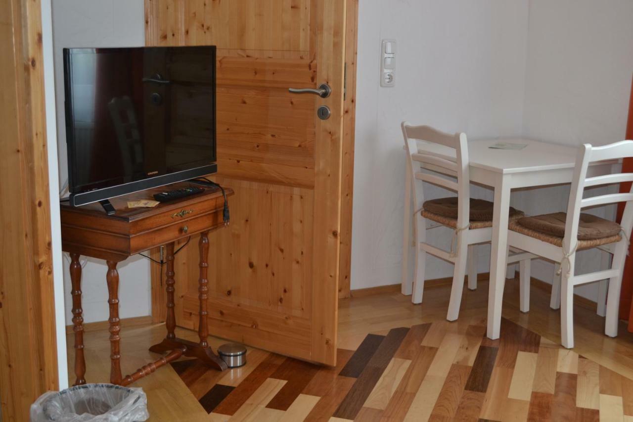 Pension - Hierzer Herborn  ภายนอก รูปภาพ